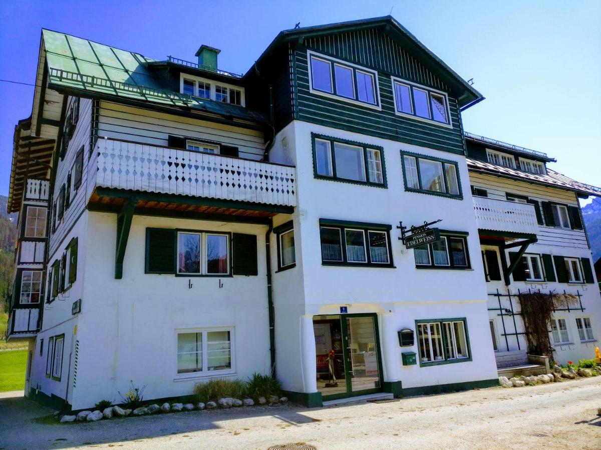 Pension Edelweiss Top 25 Gosau Exterior photo