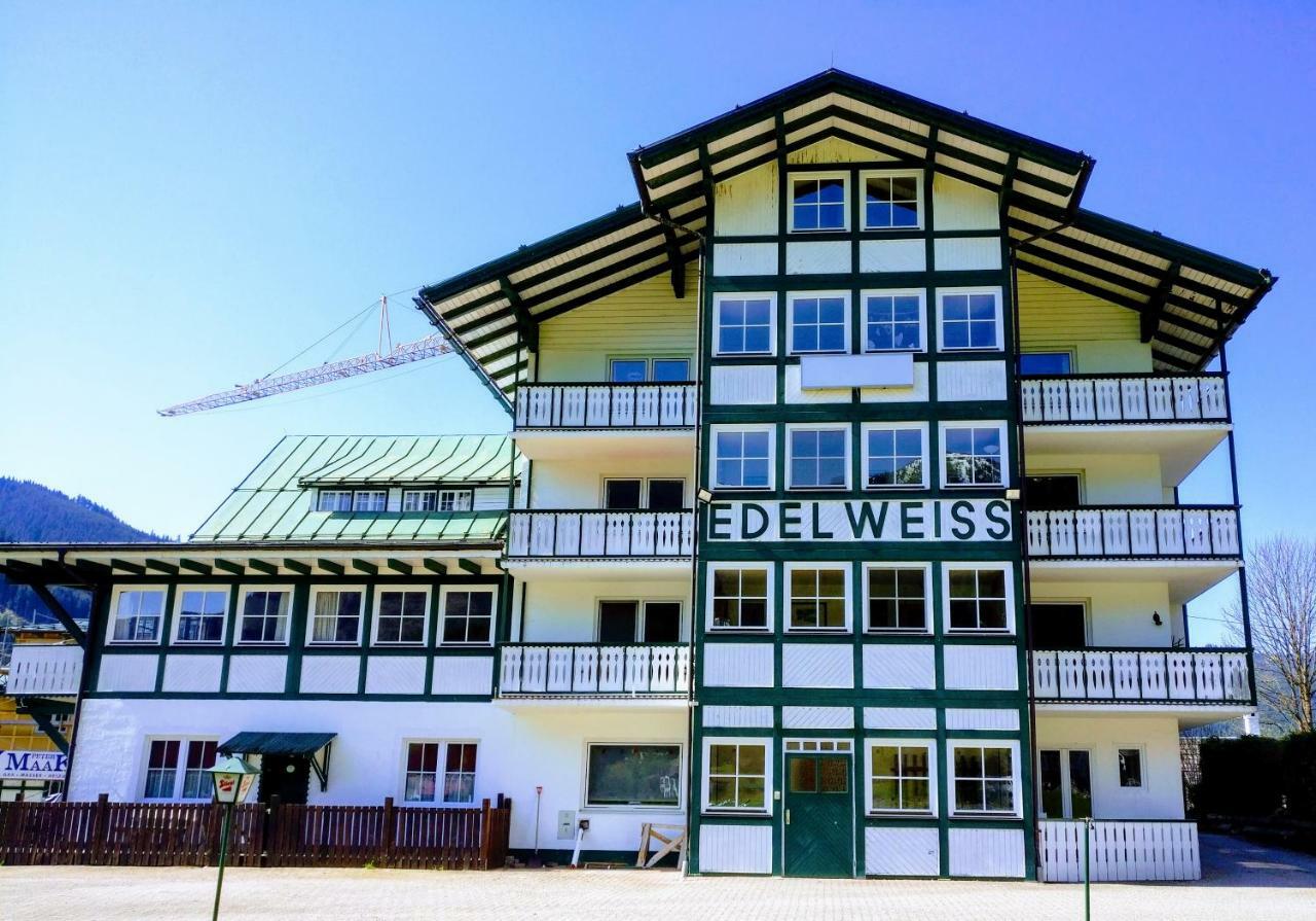 Pension Edelweiss Top 25 Gosau Exterior photo